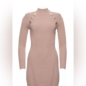 525 America NWT gold button midi dress 🔥